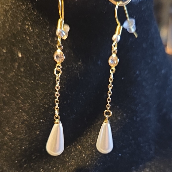 Rhonni Re Jewelry - Delicate Gold Chain Earrings with White Teardrop Accent